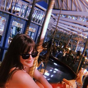 Meet your Posher, Anna